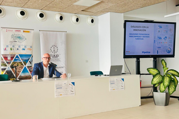 Di&aacute;logos con la Innovaci&oacute;n: Soluciones tecnol&oacute;gicas para empresas y destinos tur&iacute;sticos
