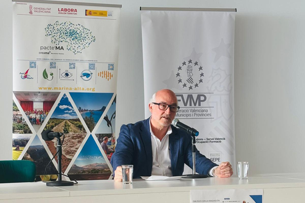 Di&aacute;logos con la Innovaci&oacute;n: Soluciones tecnol&oacute;gicas para empresas y destinos tur&iacute;sticos